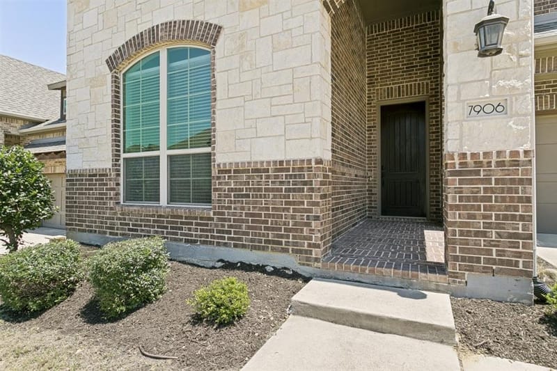 7906 Gulfstream Lane, Irving TX 75063 - Photo 5