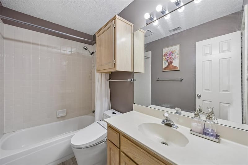 1407 Ranchview Court, Carrollton TX 75007 - Photo 22