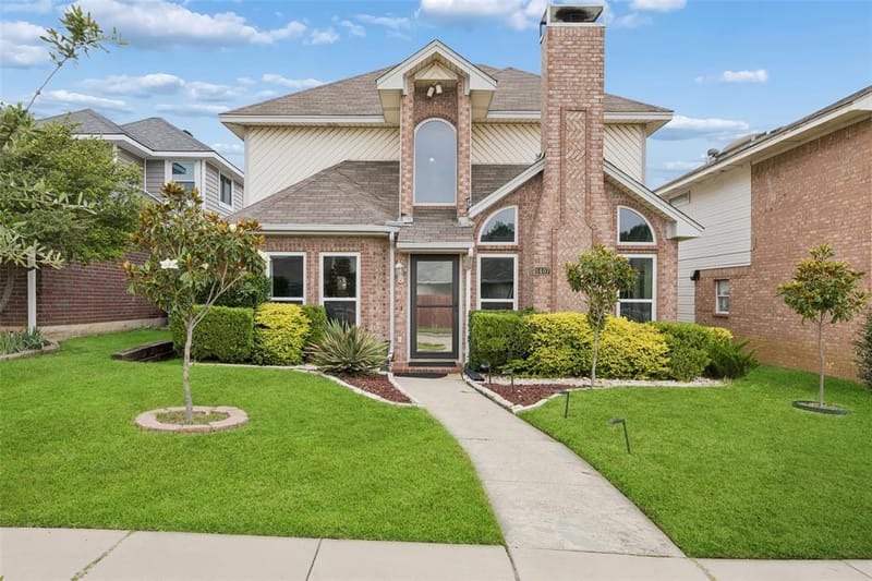 1407 Ranchview Court, Carrollton TX 75007