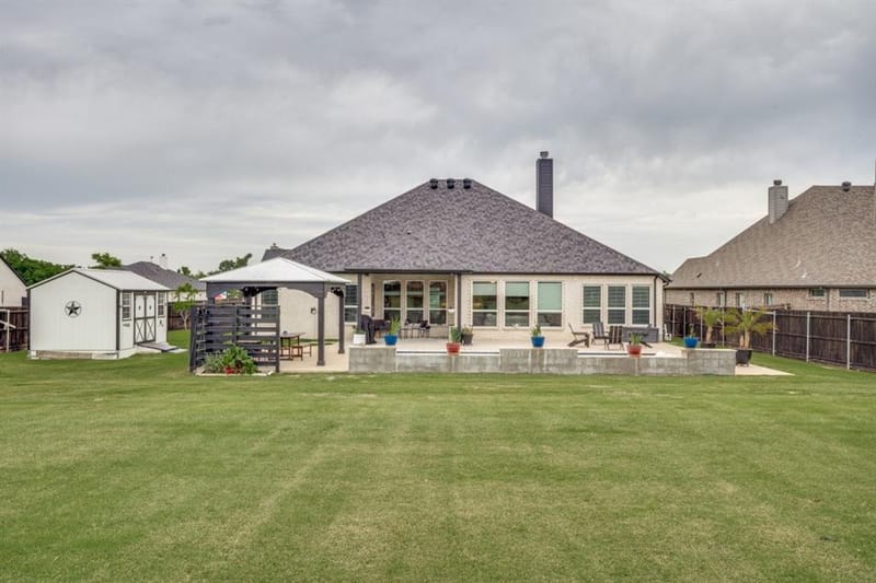 14825 Crystal Spring Drive, Justin TX 76247 - Photo 7