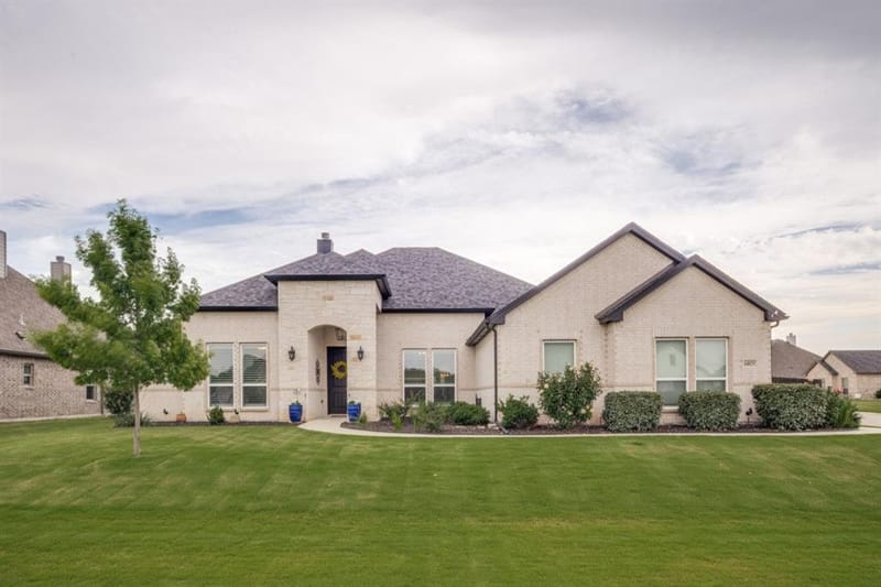 14825 Crystal Spring Drive, Justin TX 76247