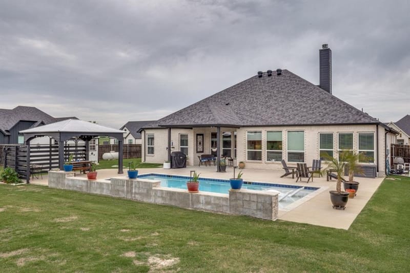 14825 Crystal Spring Drive, Justin TX 76247 - Photo 4