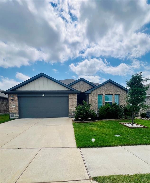 6304 Dry Gulch Trail, Fort Worth TX 76179