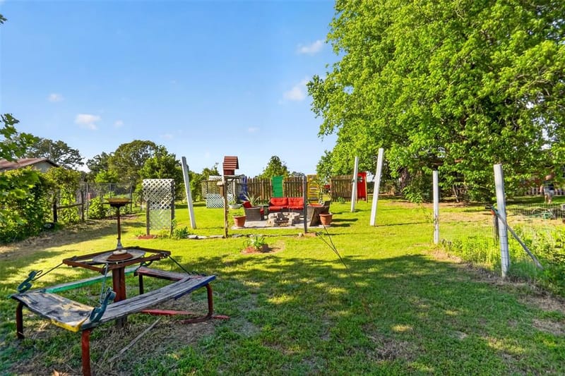 615 W North Street, Blossom TX 75416 - Photo 26