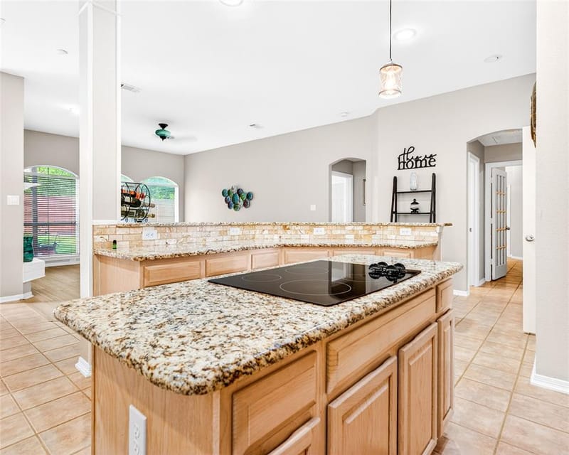 6005 Pin Oak Drive, McKinney TX 75072 - Photo 9