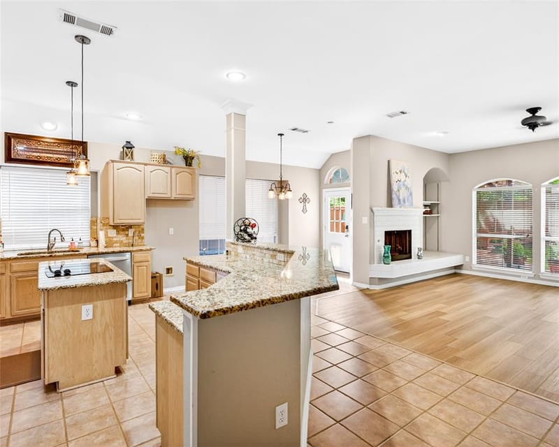 6005 Pin Oak Drive, McKinney TX 75072 - Photo 10