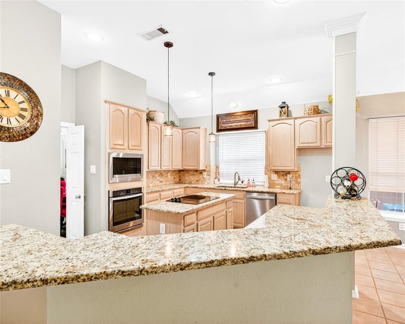 6005 Pin Oak Drive, McKinney TX 75072 - Photo 8