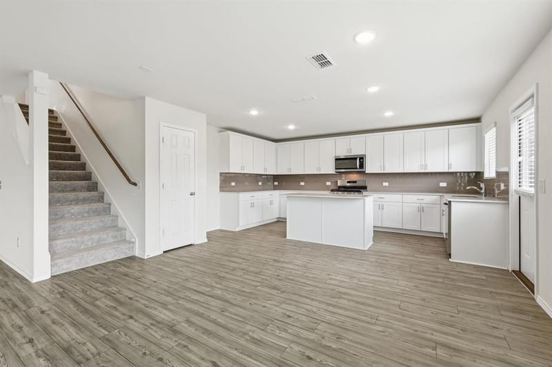16036 Crews Avenue, Haslet TX 76052 - Photo 12