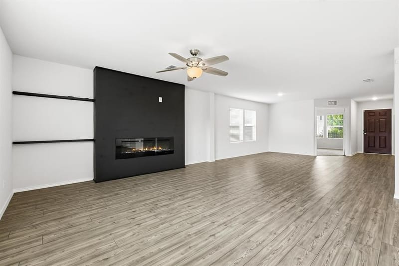 16036 Crews Avenue, Haslet TX 76052 - Photo 7