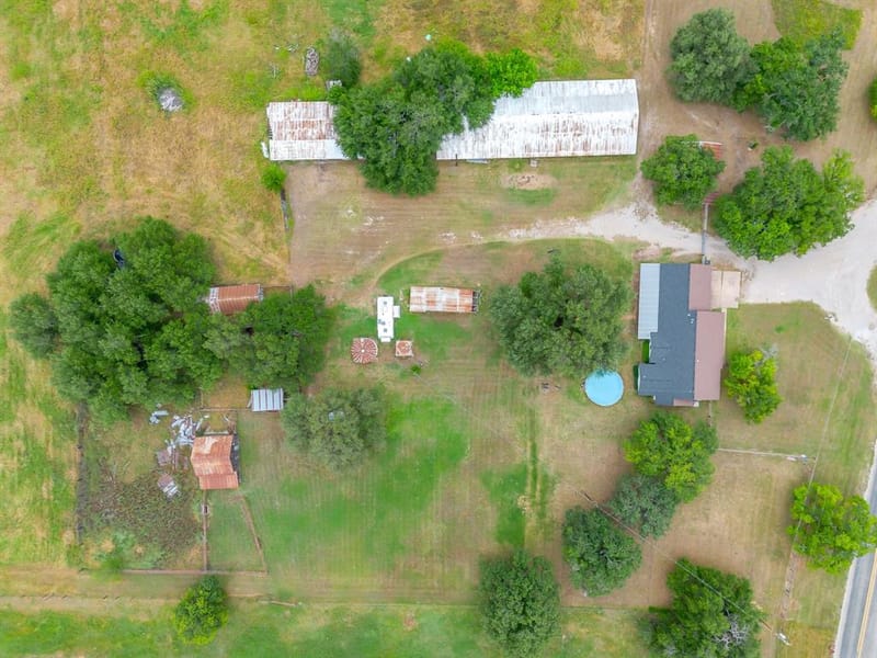 300 S Caddo Street, Lipan TX 76462 - Photo 5
