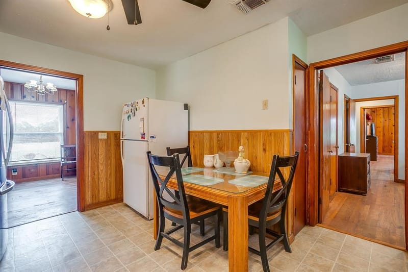 300 S Caddo Street, Lipan TX 76462 - Photo 14