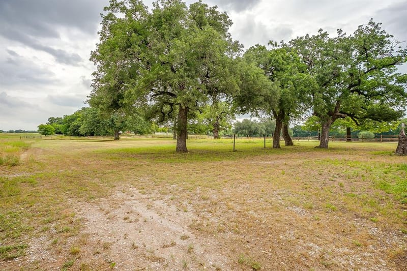 300 S Caddo Street, Lipan TX 76462 - Photo 31