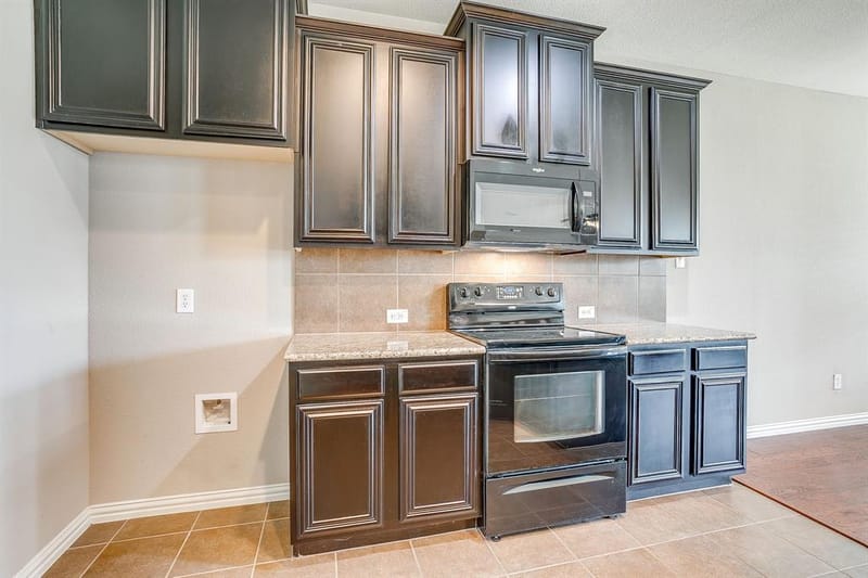 1537 Silverstone Drive, Weatherford TX 76087 - Photo 10
