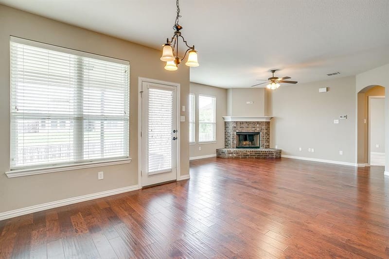 1537 Silverstone Drive, Weatherford TX 76087 - Photo 14
