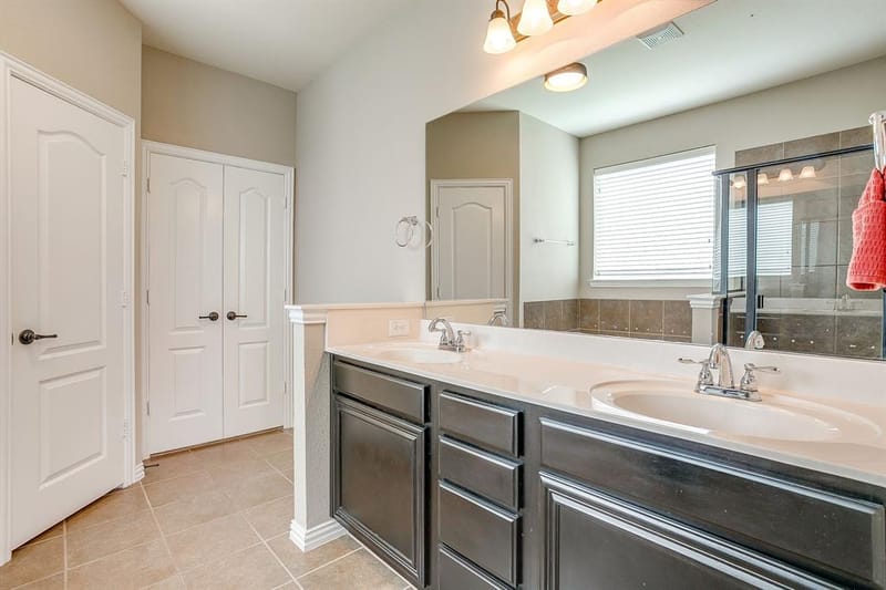 1537 Silverstone Drive, Weatherford TX 76087 - Photo 19