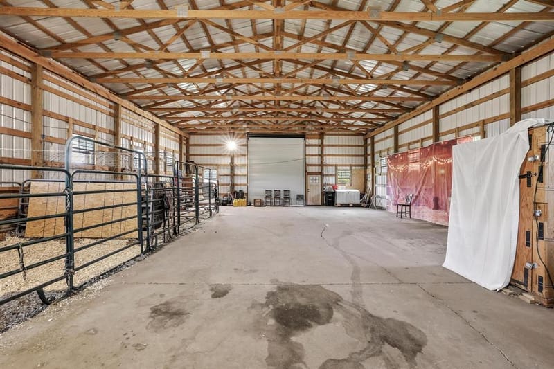 1847 County Road 4205, Bonham TX 75418 - Photo 35