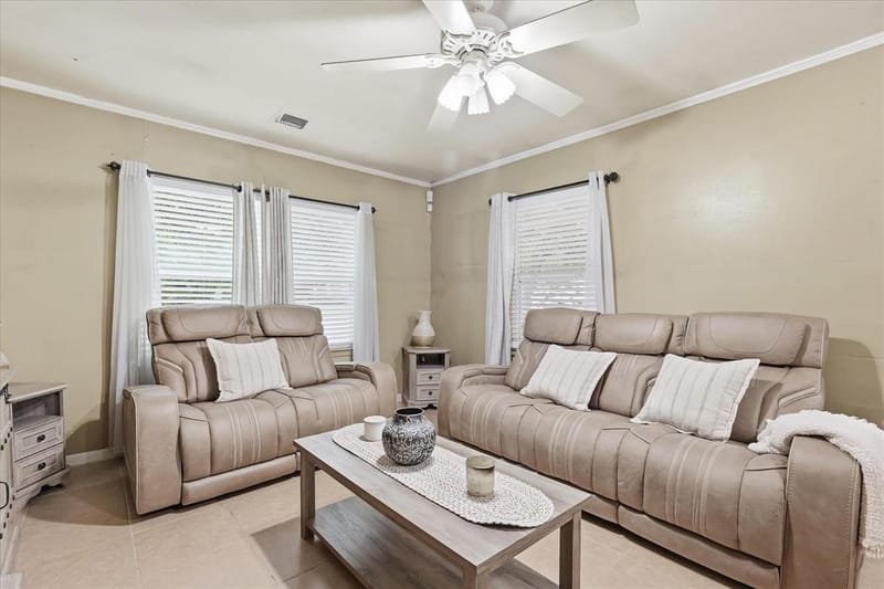 2800 Brockbank Drive, Irving TX 75062 - Photo 6