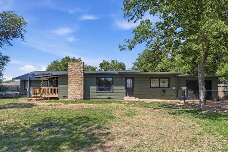 1908 8th Street, Brownwood TX 76801 - Photo 22