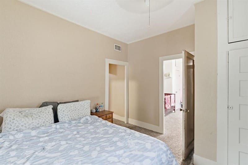 525 S Austin Street, De Leon TX 76444 - Photo 13