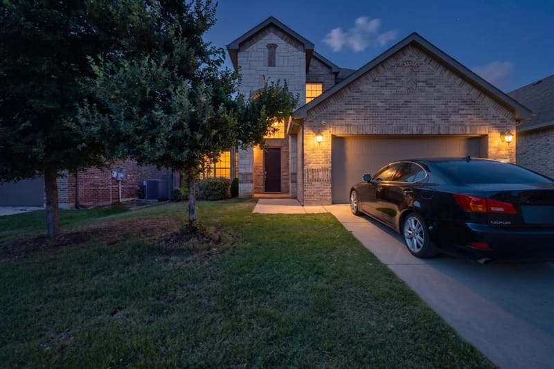 1021 Camphor Street, Hickory Creek TX 75065 - Photo 3