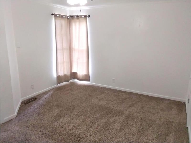 423 Columbia Circle, Irving TX 75062 - Photo 26