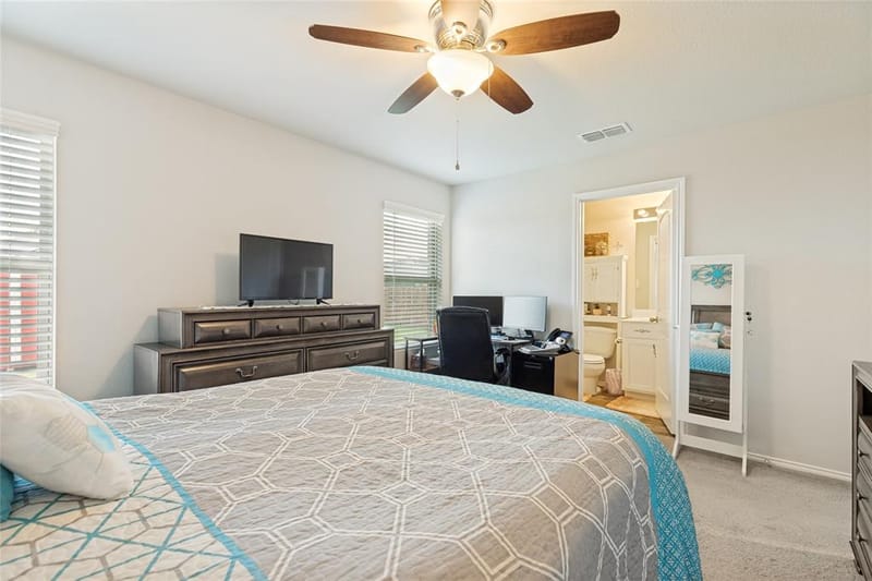816 Ravenwood Lane, Van Alstyne TX 75495 - Photo 19