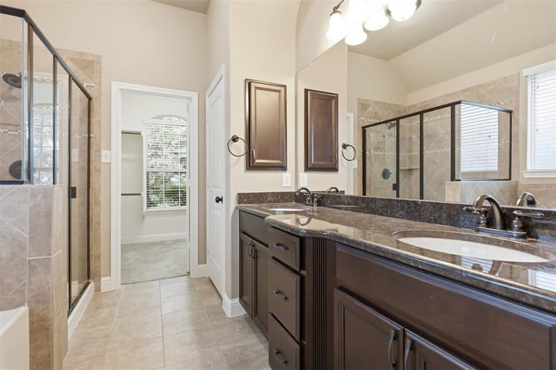 8601 Gracewood Drive, McKinney TX 75070 - Photo 19