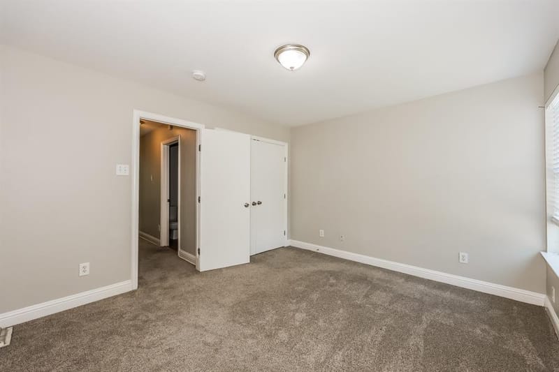 10522 Woodleaf Drive, Dallas TX 75227 - Photo 17