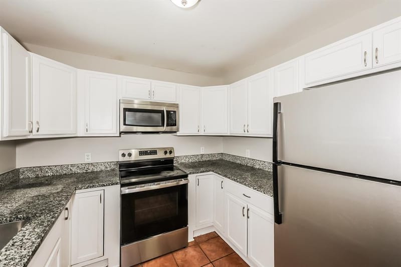10522 Woodleaf Drive, Dallas TX 75227 - Photo 9