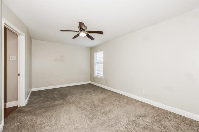 10522 Woodleaf Drive, Dallas TX 75227 - Photo 11