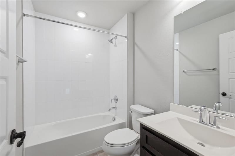 1713 Roundtree Circle E, Fort Worth TX 76008 - Photo 31