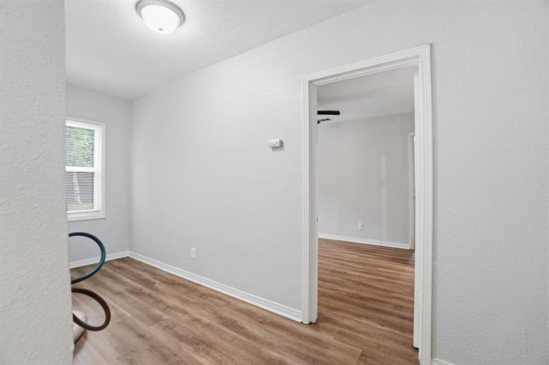 2547 Wilton Avenue, Dallas TX 75211 - Photo 17