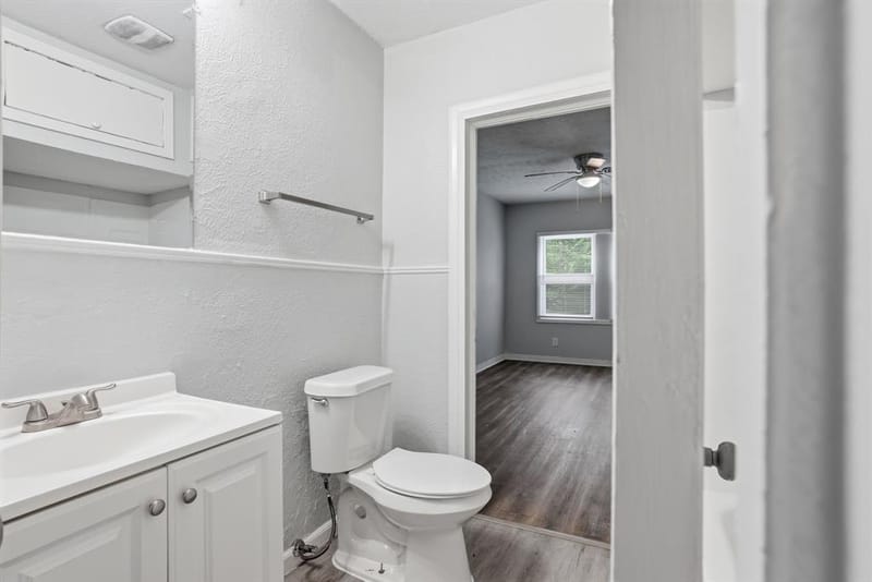 2547 Wilton Avenue, Dallas TX 75211 - Photo 30