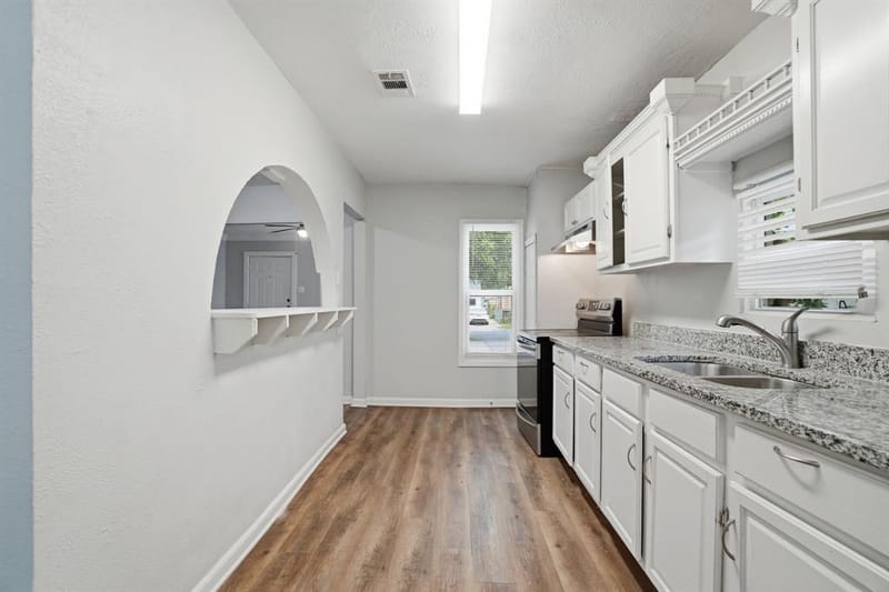 2547 Wilton Avenue, Dallas TX 75211 - Photo 14