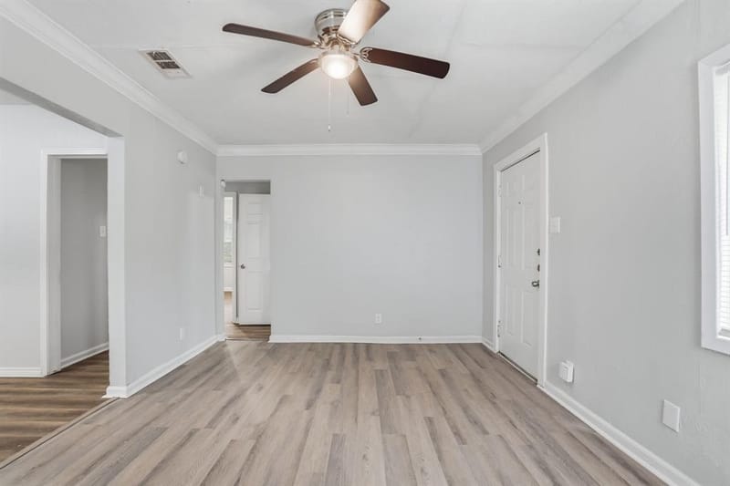 2547 Wilton Avenue, Dallas TX 75211 - Photo 11
