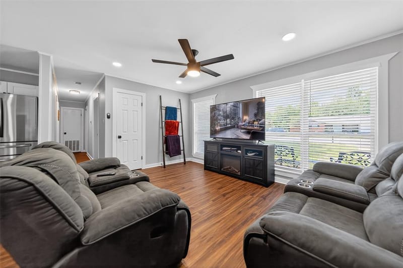614 Colonial Drive, Athens TX 75751 - Photo 7