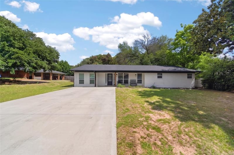 614 Colonial Drive, Athens TX 75751