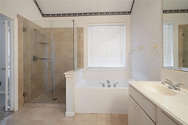 10910 Blackberry Lane, Frisco TX 75033 - Photo 13
