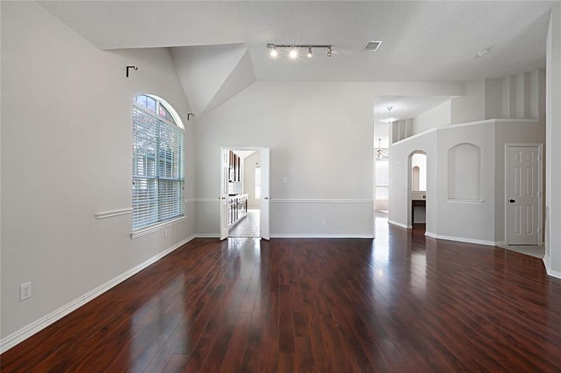 10910 Blackberry Lane, Frisco TX 75033 - Photo 5