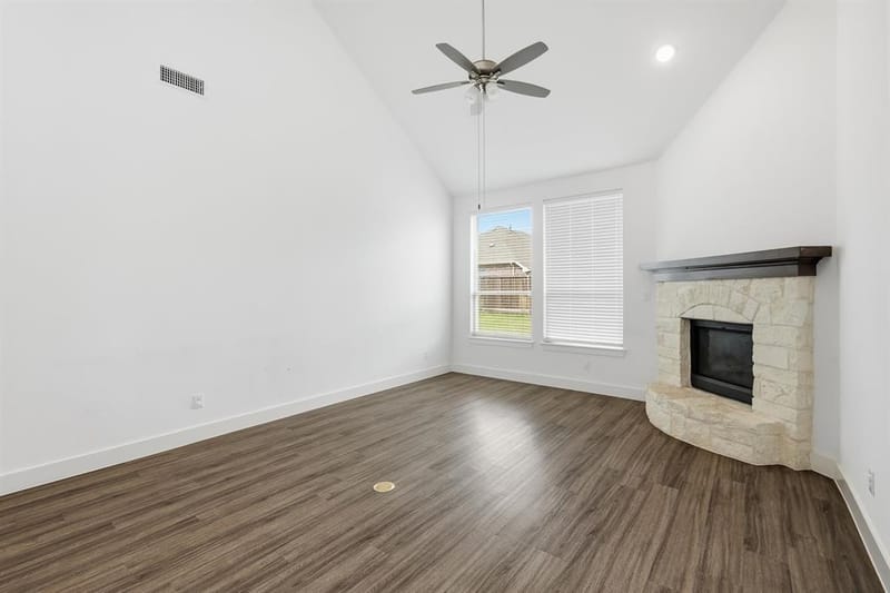 4005 Big Prairie Drive, Aubrey TX 76227 - Photo 15