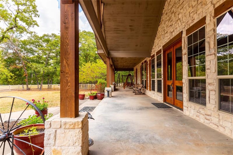 2702 Hidden Trails Road, Royse City TX 75189 - Photo 2