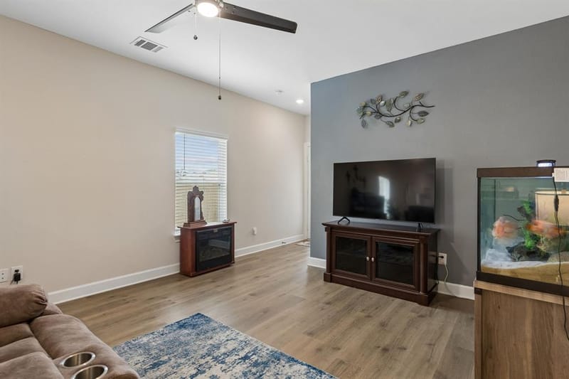 1217 Princeton Heights, Princeton TX 75407 - Photo 4