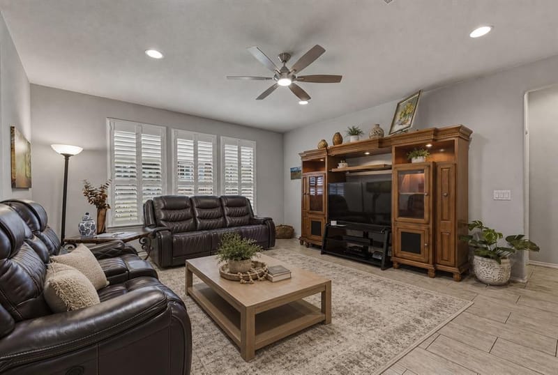 2204 Cane Hill Drive, Frisco TX 75036 - Photo 13