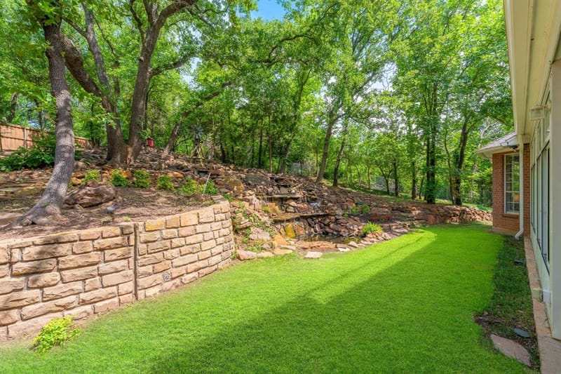 302 W Charlottesville Avenue, Colleyville TX 76034 - Photo 29
