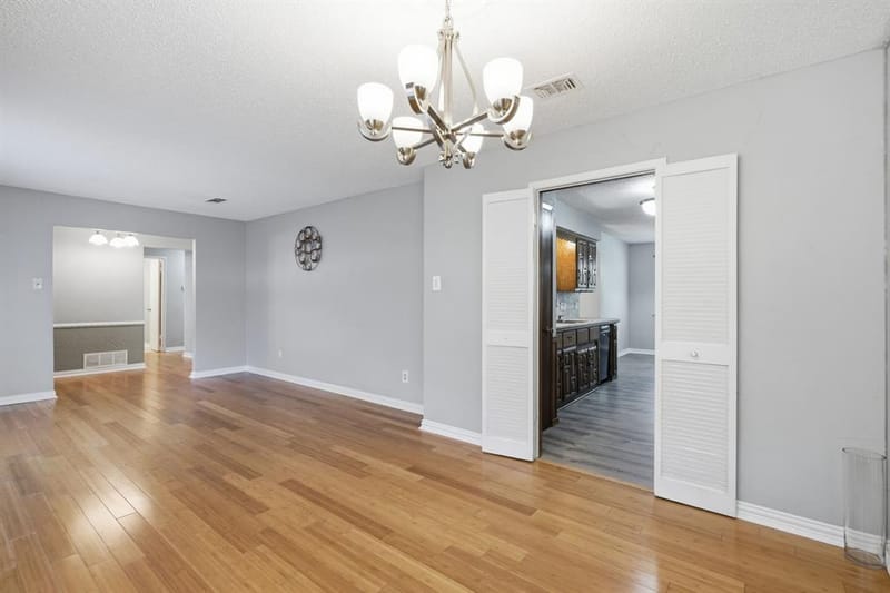 2202 Canyonwood Drive, Arlington TX 76012 - Photo 6