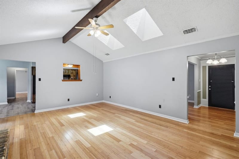 2202 Canyonwood Drive, Arlington TX 76012 - Photo 8