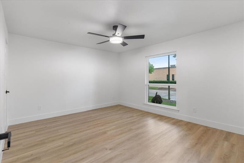 9205 Moss Farm Lane, Dallas TX 75243 - Photo 27