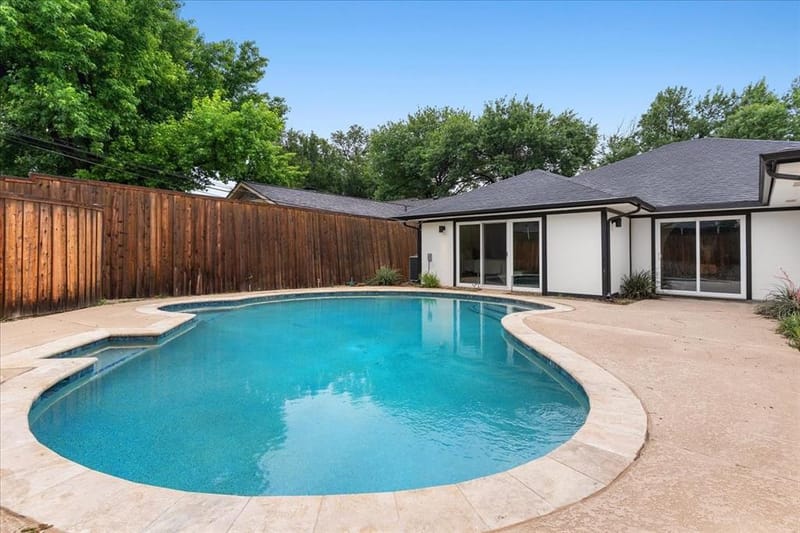 9205 Moss Farm Lane, Dallas TX 75243 - Photo 36