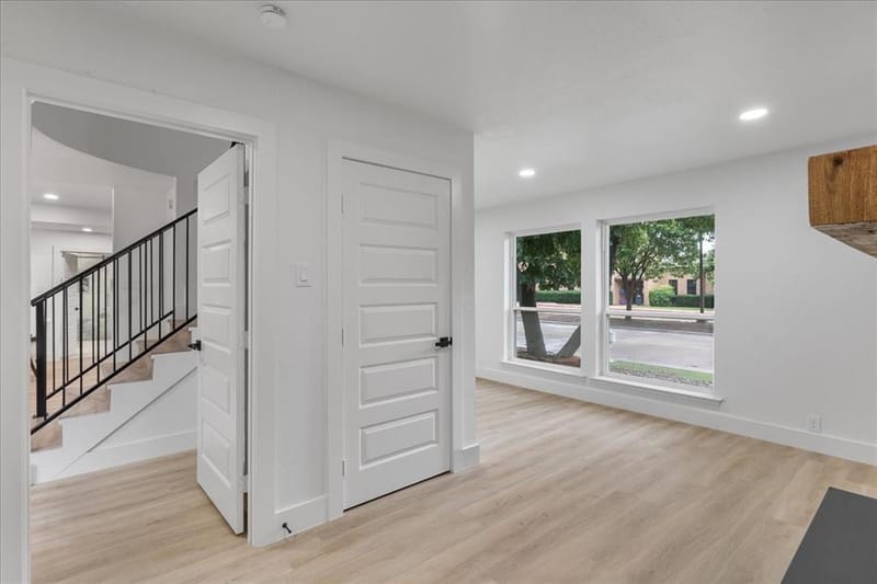 9205 Moss Farm Lane, Dallas TX 75243 - Photo 24