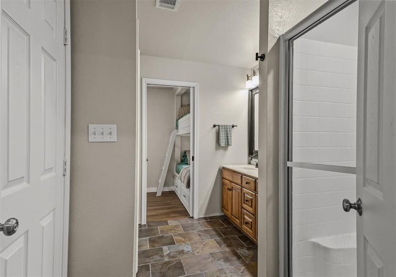 129 Donna Drive, Gun Barrel City TX 75156 - Photo 19
